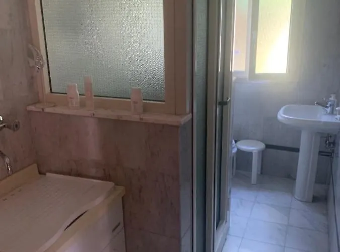 Ferienhaeuschen, Laendlich, Nah Am Meer, Casetta In Campagna Vicino Al Mare ,ariacondizionata Gæstehus 4*